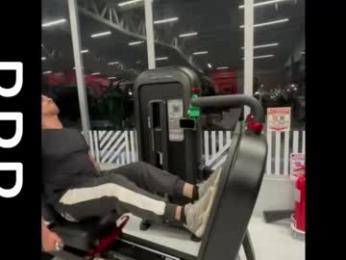 tom_blunt96 webcam model stream image