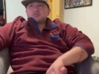 chefcocckkhuge webcam model stream image