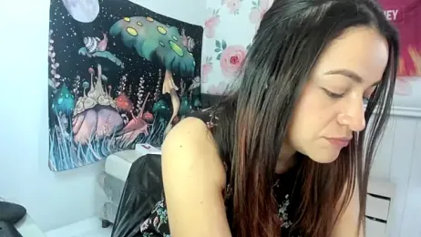 LovelyAzucena webcam model stream image