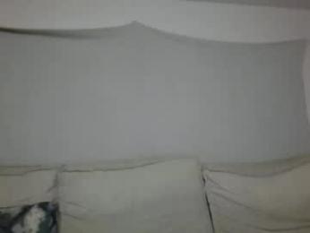 youknowwhoitis412 webcam model stream image