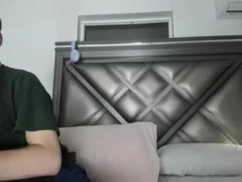 gayndepressed webcam model stream image