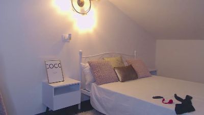 BabyElisa webcam model stream image