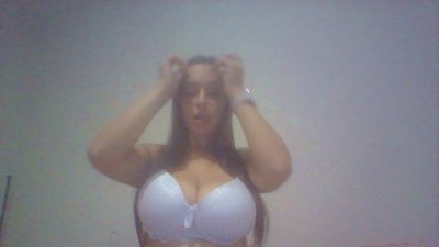 Mmiaok webcam model stream image