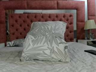 alwaysnaughtyx webcam model stream image