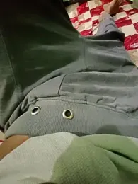 Indian_slimguyhot-16 webcam model stream image