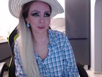 blondalina webcam bongacams model stream image