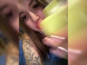 tiki7777 webcam model stream image