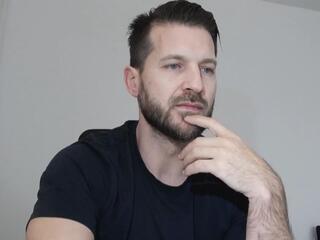 Hadess webcam model stream image