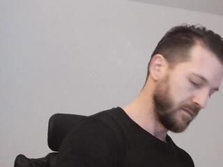 Hadess webcam model stream image