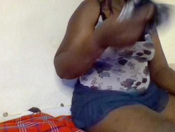 Sexxyblacky webcam bongacams model stream image