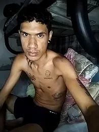 Athenas_23CM webcam model stream image