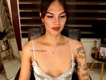 Coffee_Xoxo webcam model stream image