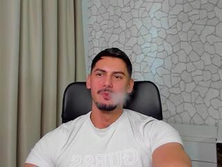 Thomas Reds webcam model stream image