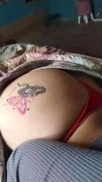 Lu22ly webcam model stream image