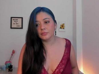 Lauratoro webcam bongacams model stream image