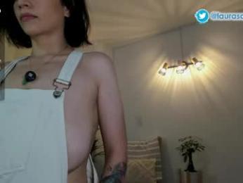 laurasophya webcam chaturbate model stream image