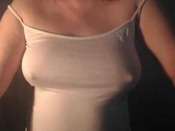 1BECHA1 webcam model stream image