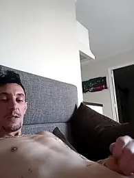 willouh-66 webcam model stream image