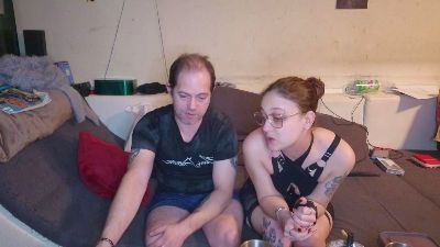 MrAndMrsDesire webcam cam4 model stream image