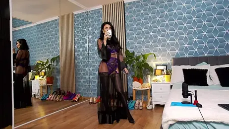 zoeylarkens webcam model stream image