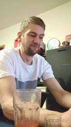 Lienlingsidiot webcam cam4 model stream image