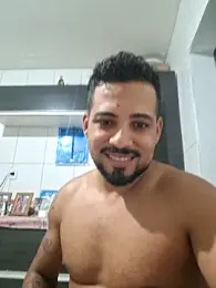 Luizragnar123 webcam stripchat model stream image