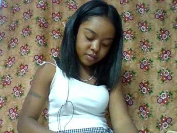 Elysa7 webcam model stream image