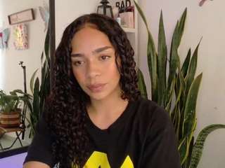 cassandraandrews webcam model stream image