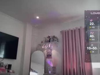 yournaughtyprincessx webcam model stream image