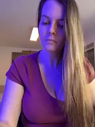 newMichelle webcam model stream image