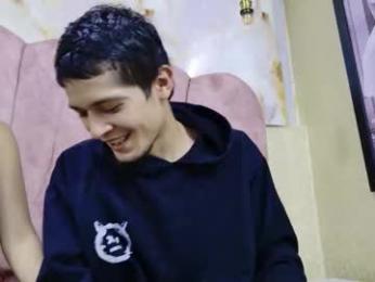 kendalltaylorr webcam model stream image