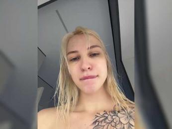 Cristi-Candy webcam bongacams model stream image