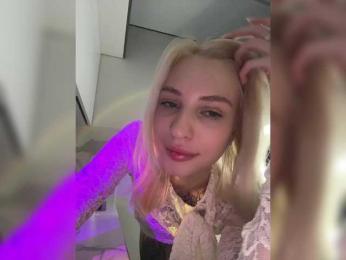 Cristi-Candy webcam bongacams model stream image