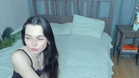 YvonneRobes webcam model stream image