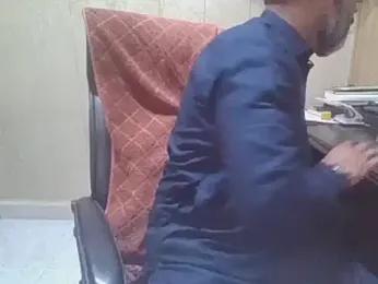 hairymaster95 webcam model stream image