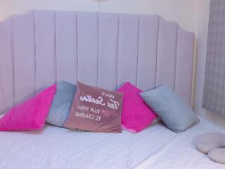 Alison Ferrer webcam flirt4free model stream image