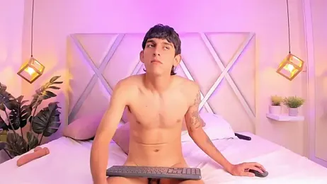 MelodyPrescot_ webcam model stream image