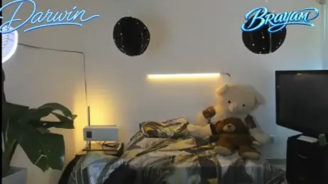 darwinandbrayann webcam model stream image