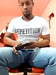 AlejoKhalifa_ webcam model stream image