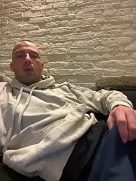 Rotteei1 webcam model stream image