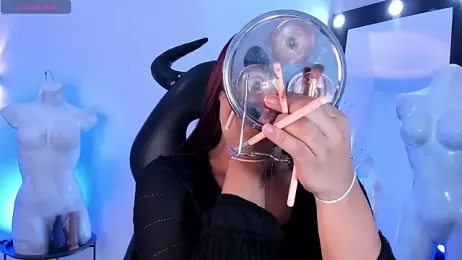 Emili_Roux webcam model stream image