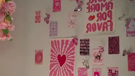 AmiLewis webcam model stream image