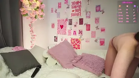 AmiLewis webcam model stream image