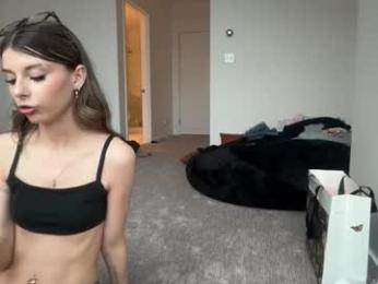 stellapearl webcam chaturbate model stream image