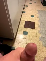 mikiss789 webcam model stream image