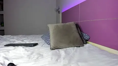 CrazyWomen webcam model stream image