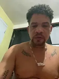 Dominicanobb webcam model stream image