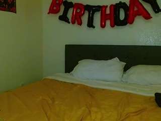 tighttinymilf webcam model stream image