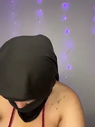 rhizanthella_ webcam stripchat model stream image