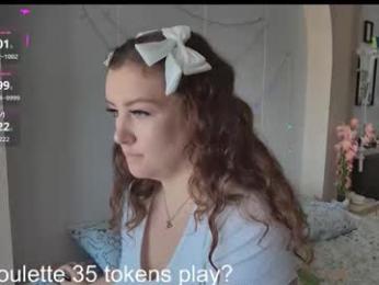 leediseeeex webcam chaturbate model stream image